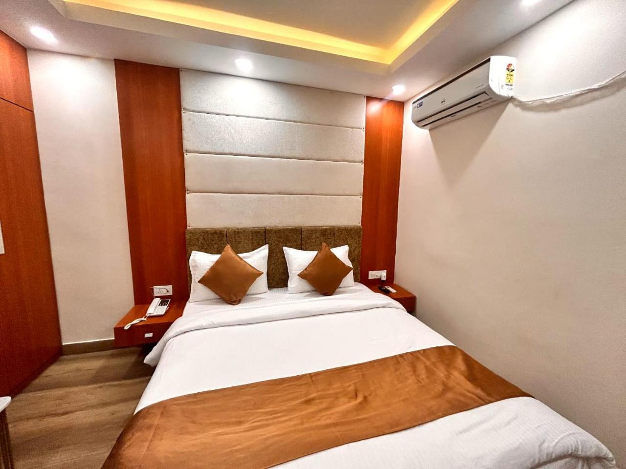 Hotel Eden Garden Asansol Exterior photo